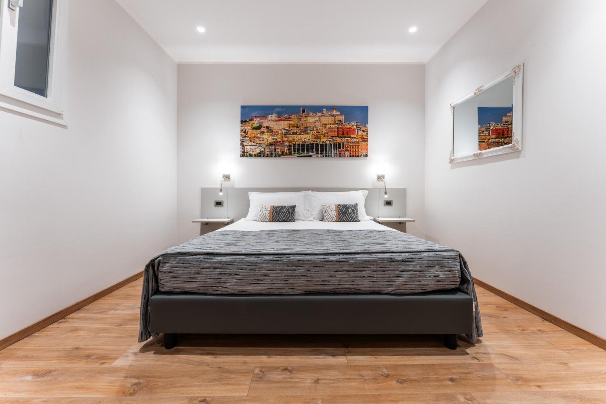 The Inga Rooms Marina Кальярі Екстер'єр фото