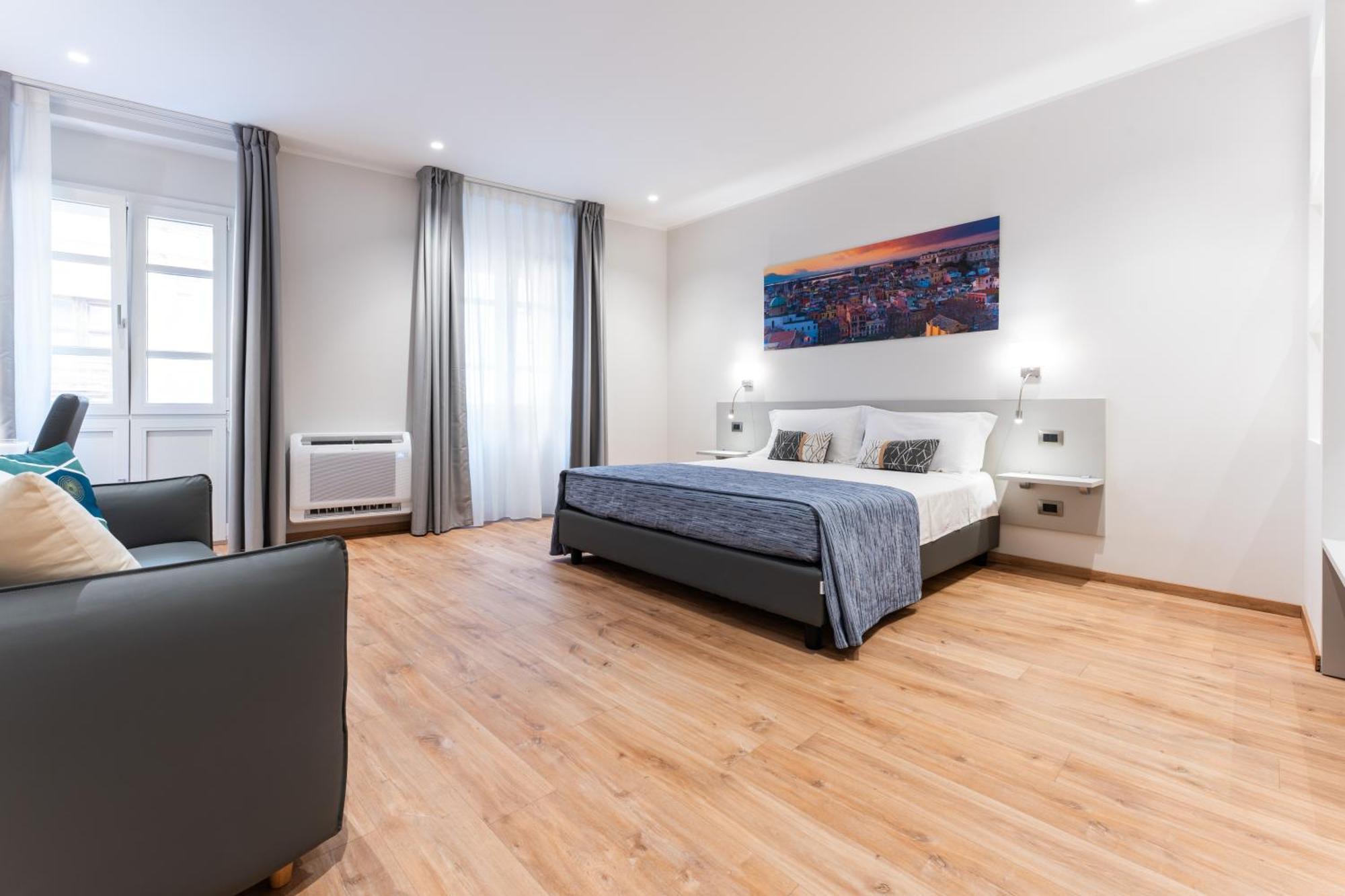 The Inga Rooms Marina Кальярі Екстер'єр фото