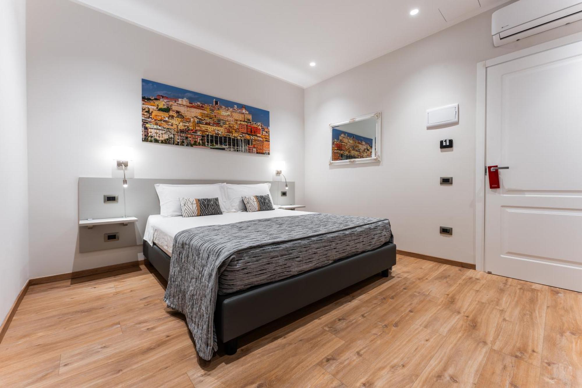 The Inga Rooms Marina Кальярі Екстер'єр фото